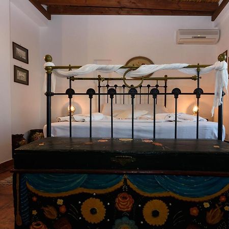 Eros Pittoresque Retreats - Perfect Location, Panoramic Seaview Koróni Екстериор снимка