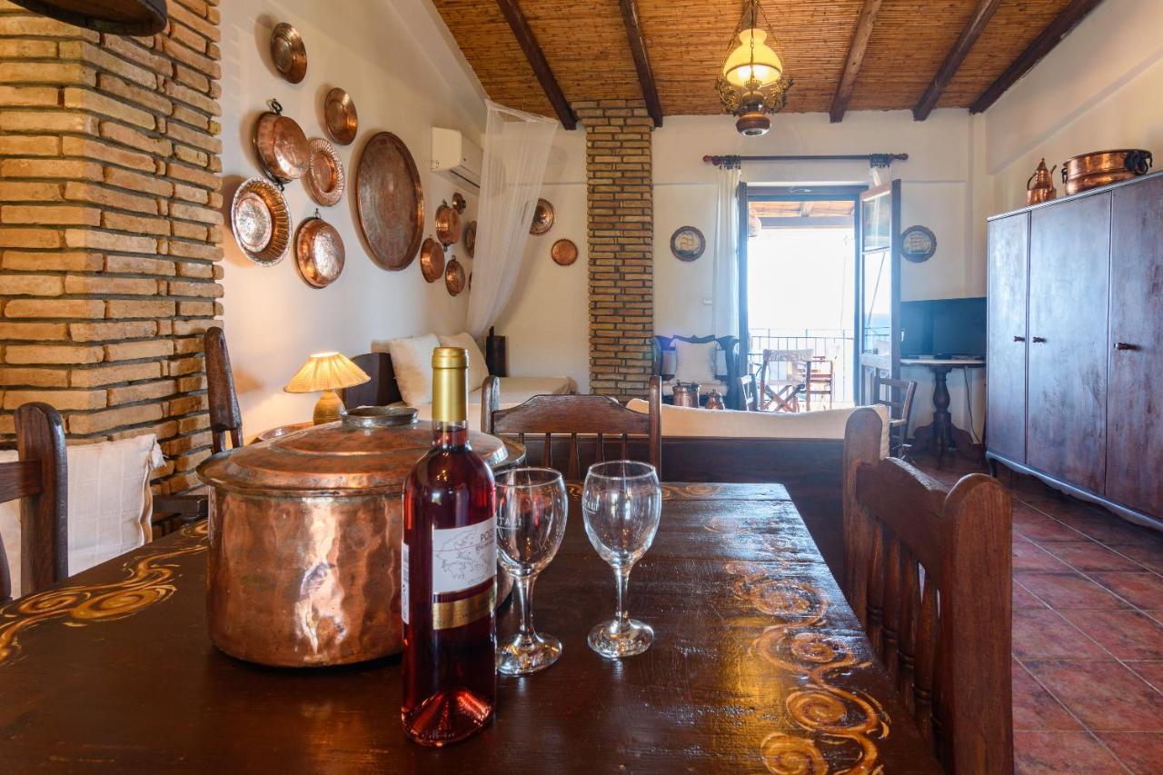 Eros Pittoresque Retreats - Perfect Location, Panoramic Seaview Koróni Екстериор снимка