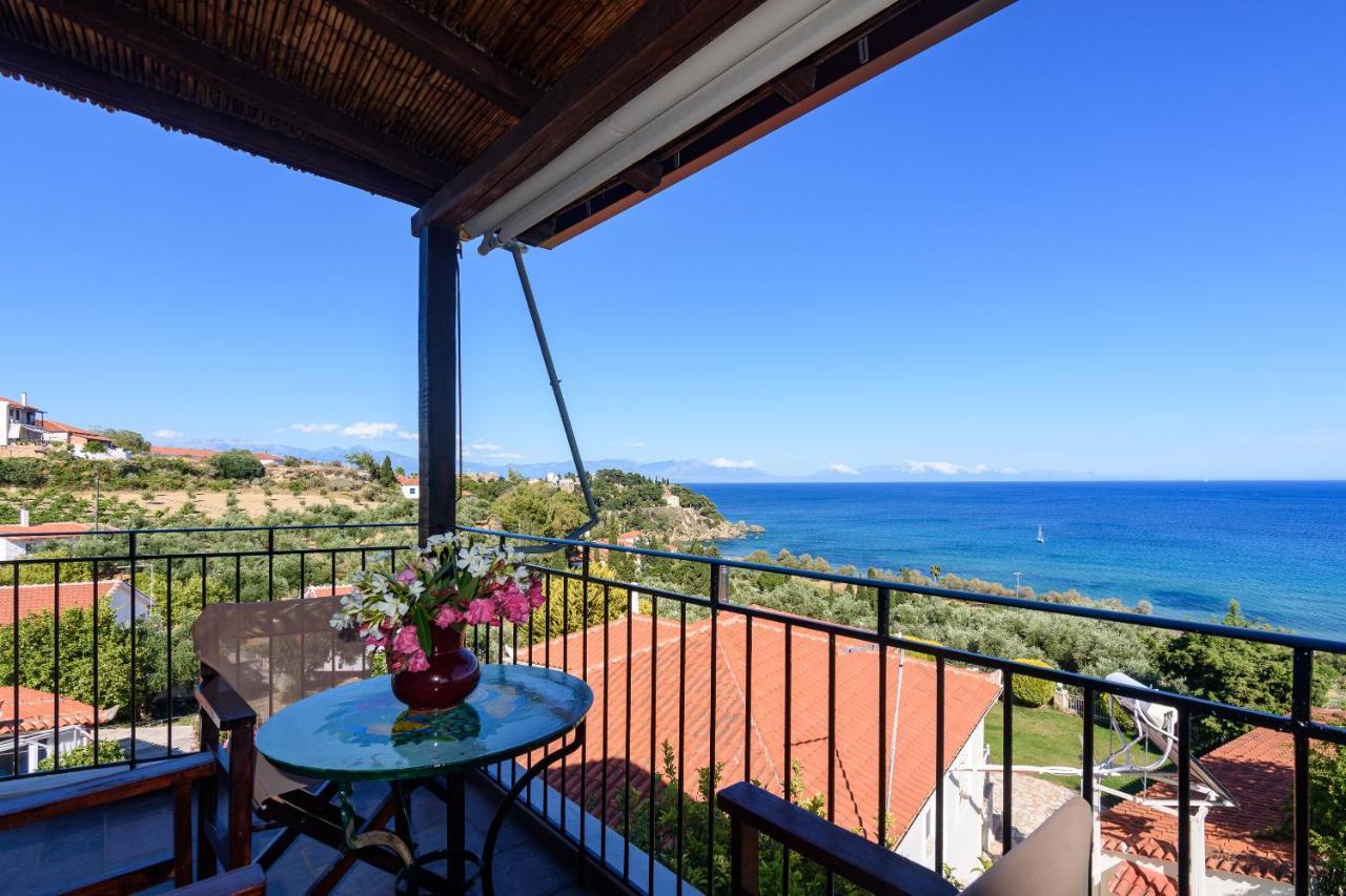 Eros Pittoresque Retreats - Perfect Location, Panoramic Seaview Koróni Екстериор снимка
